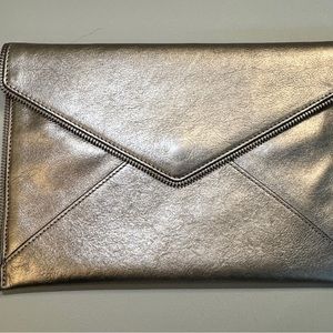 Rebecca Minkoff Leo Saffiano Leather Envelope Clutch in Light Gray